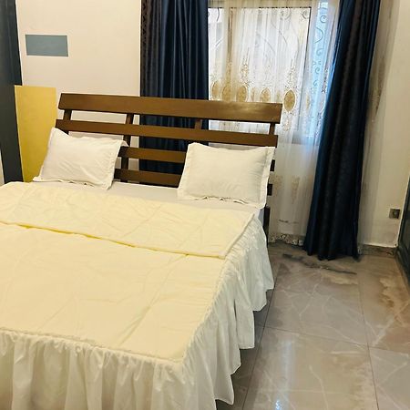Residence Ambassa Etienne & Therese ياوندي المظهر الخارجي الصورة