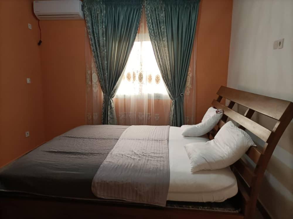 Residence Ambassa Etienne & Therese ياوندي المظهر الخارجي الصورة